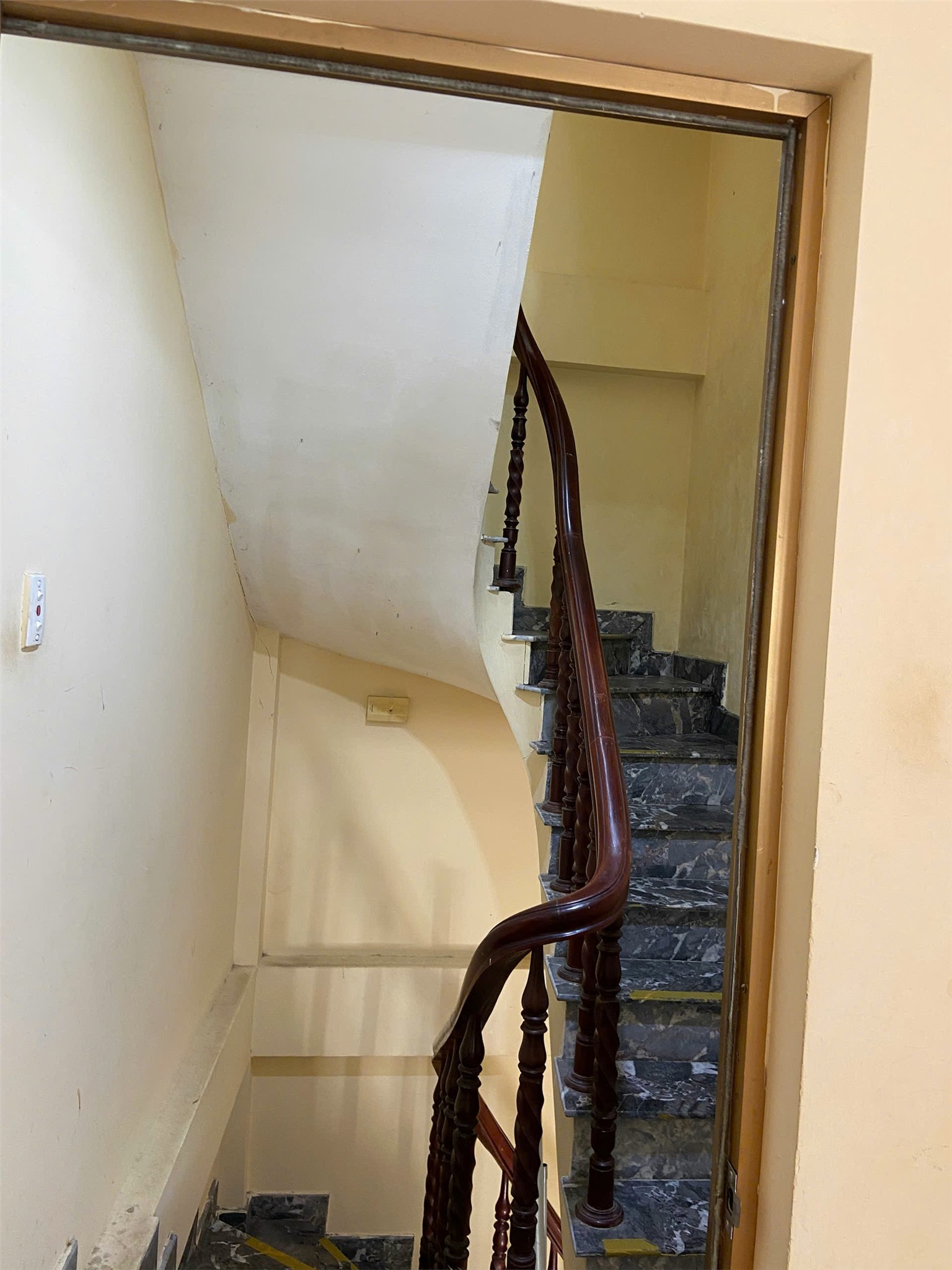 GIÁ TỐT - CHÍNH CHỦ Cần Bán Nhanh Căn Nhà Phố Chu Văn An, P.Lê Lợi, Ngô Quyền, Hải Phòng - Ảnh 3
