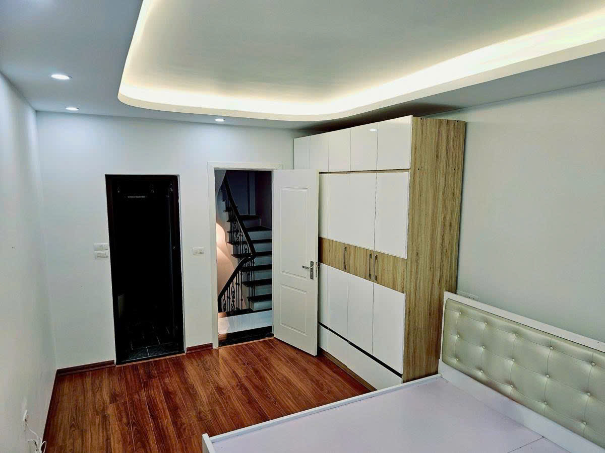 ĐẸP NHẤT NGÕ GIÁP BÁT - HOÀNG MAI - VỊ TRÍ ĐỈNH CHÓP -20M RA OTO TRÁNH 40M RA MẶT PHỐ GIẢI PHÓNG - Ảnh 1