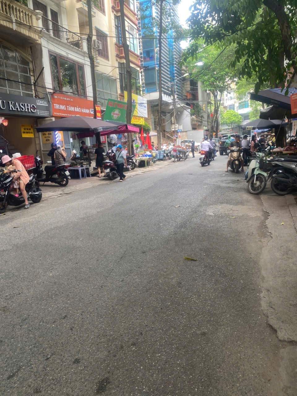 Đầu tư! Phân lô Hoàng Quốc Việt, ngõ thông bàn cờ, ô tô tránh vỉa hè 2 bên, full tiện ích, kinh - Ảnh chính