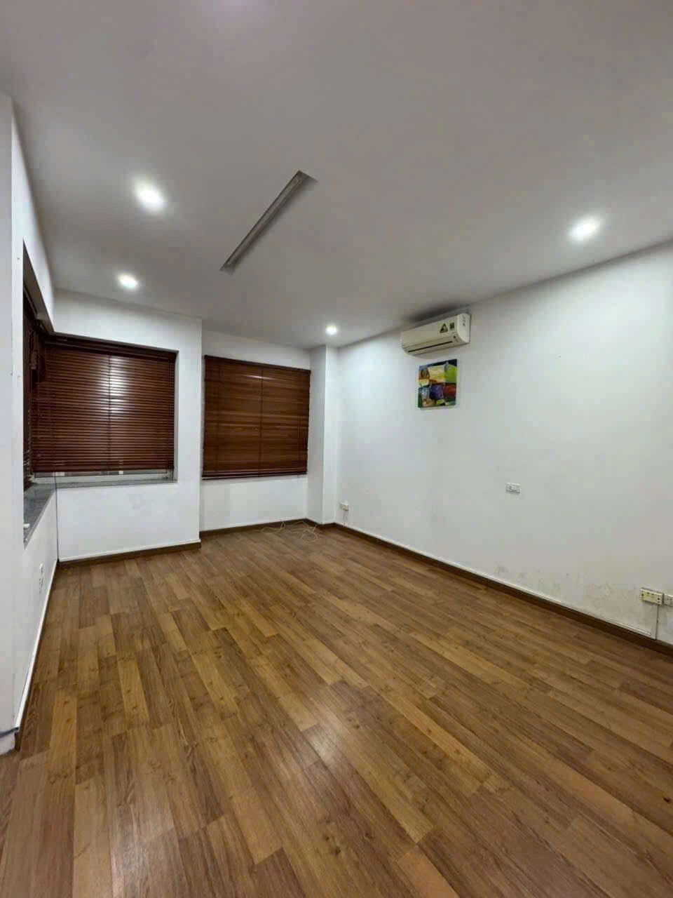 BÁN NHÀ PHÂN LÔ LINH LANG, BA ĐÌNH - 80M x 5T - Ô TÔ TRÁNH - KINH DOANH - GIÁ 31.5 TỶ - Ảnh 3