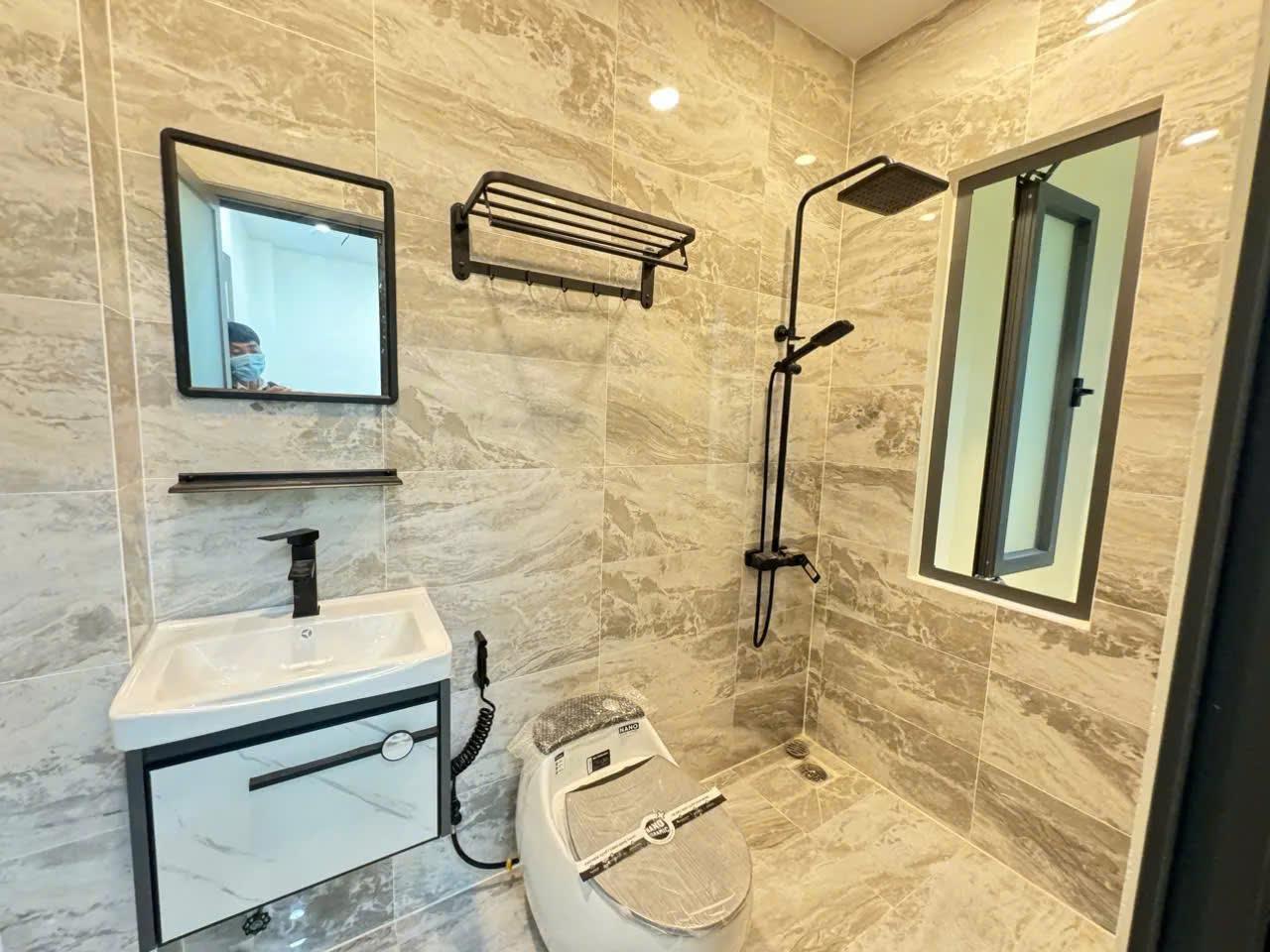 HẺM XE HƠI, BÌNH HƯNG HÒA, BÌNH TÂN. DT 57M2, 4 TẦNG, 5PN, GIÁ CHỈ NHỈNH 6 TỶ, SỔ HỒNG RIÊNG - Ảnh 4