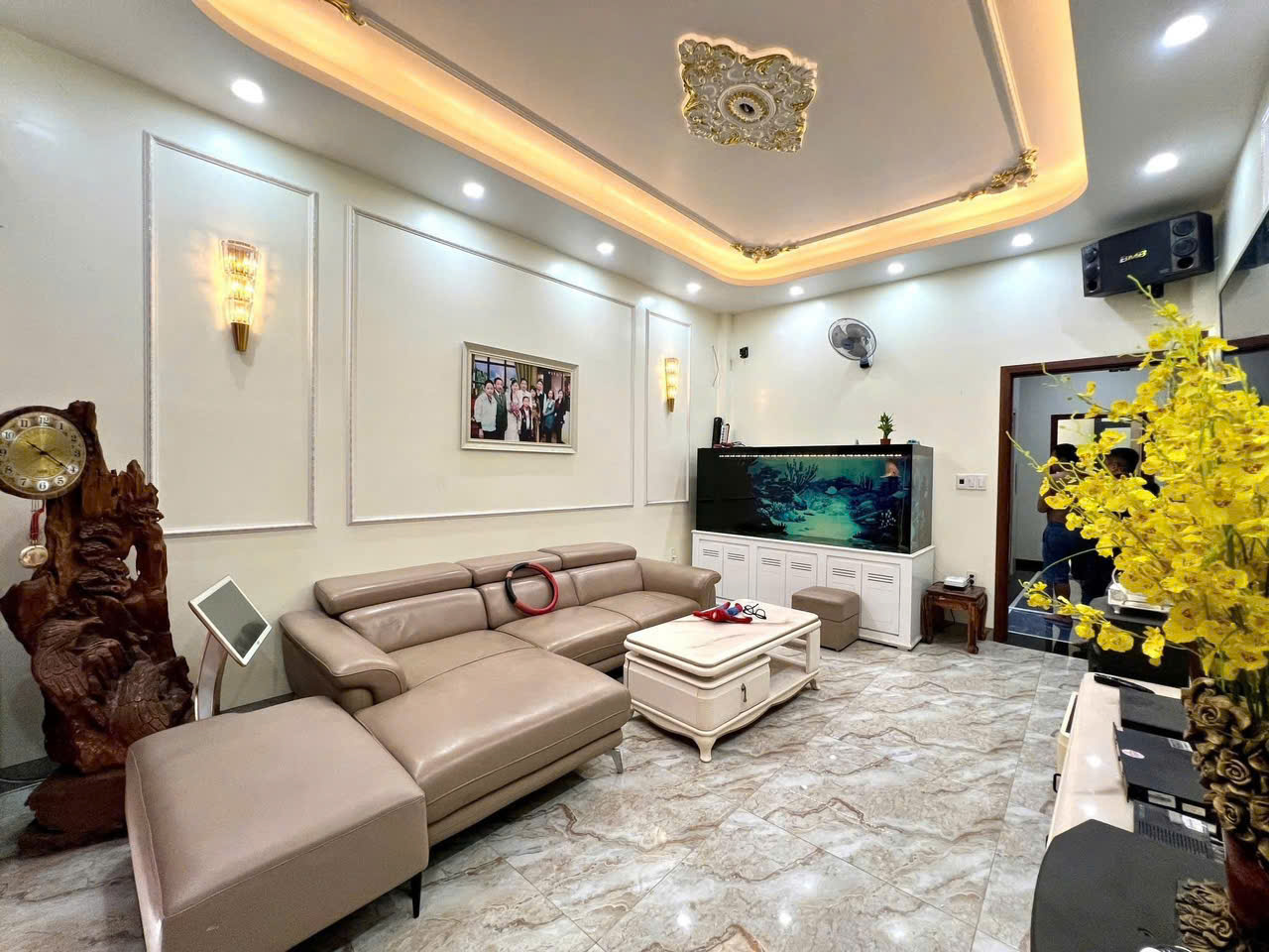 Bán Nhà Mặt Đường Trung Lực Hải Phòng – 4 Tầng, Có Thang Máy, Vị Trí Đẹp - Ảnh 1
