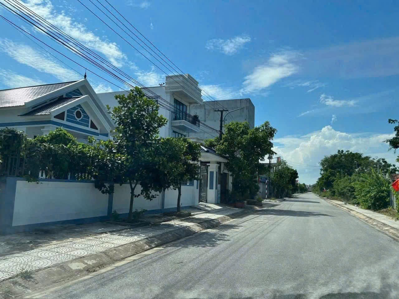 2.2xx tỷ 90m2 Mạc Phúc Tư Tân Thành Dương Kinh Zalo 0567222555 - Ảnh chính