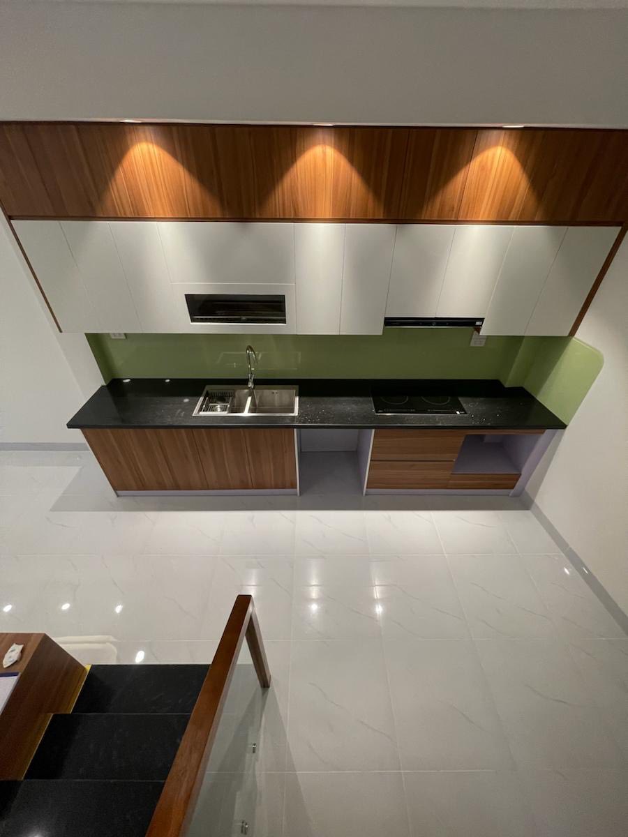 Siêu Phẩm Giá Tốt: NHÀ LẠC LONG QUÂN 72M², 5 TẦNG , MẶT TIỀN 6.5M – GIÁ CHỈ 11.5 TỶ - Ảnh 4