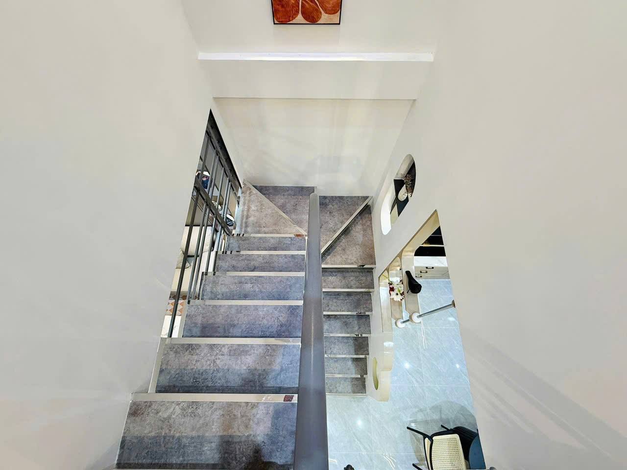 Bán nhà giá 2tỷ7 ,HXH 8m An Dương Vương, Q6, 40m2, 2PN, 2WC, SHR, CC Trong ngày - Ảnh 3