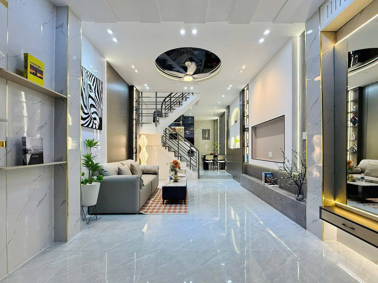 Bán nhà giá 2tỷ7 ,HXH 8m An Dương Vương, Q6, 40m2, 2PN, 2WC, SHR, CC Trong ngày - Ảnh 8