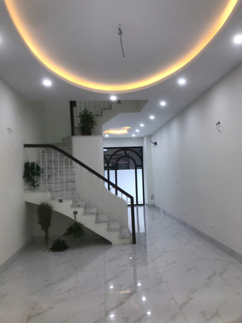 SỞ HỮU NGAY CĂN BIỆT THỰ ĐẸP - GIÁ TỐT - Vị Trí Đắc Địa Tại Vịnh Thiên Đường 7 Vinhomes Ocean Park 3 - Ảnh 1