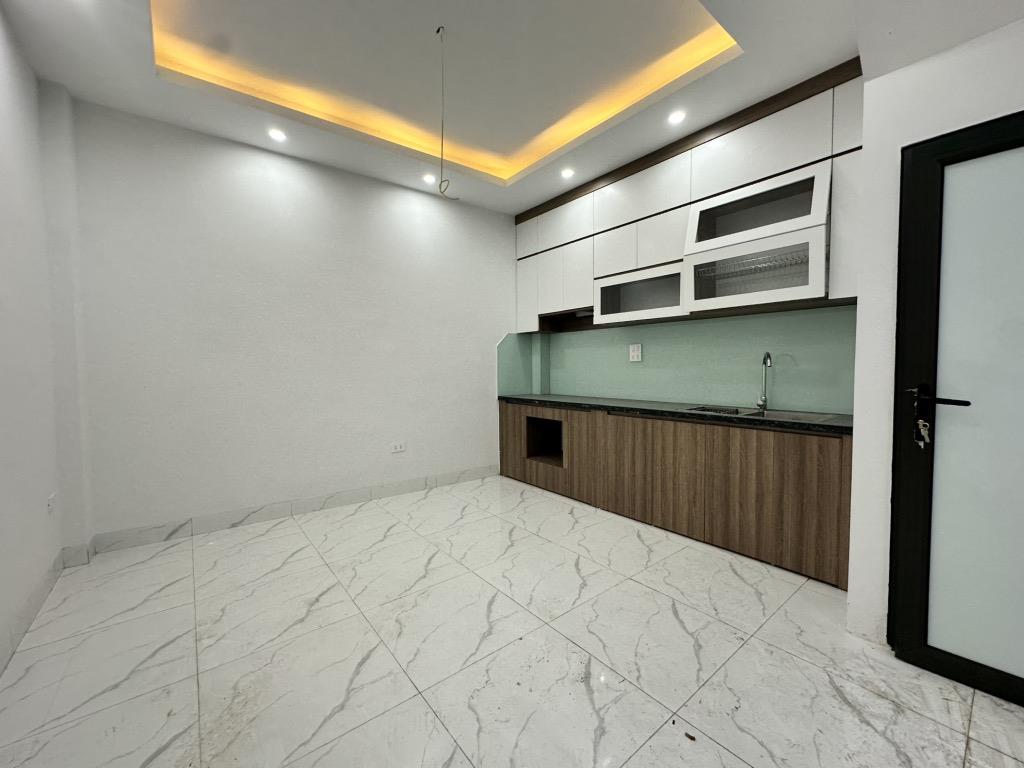 Bán nhà Đại Cát Liên Mạc 35m, 4 tầng Ô TÔ đỗ cửa - Ảnh 2