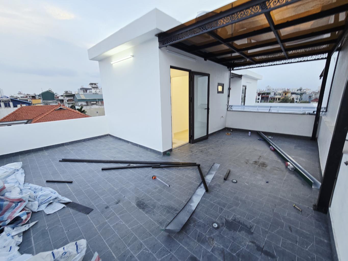 BÁN NHÀ NGUYỄN VĂN LINH- LONG BIÊN-50M2- 5 TẦNG- OTO ĐỖ- NHỈNH 8 TỶ - Ảnh 1