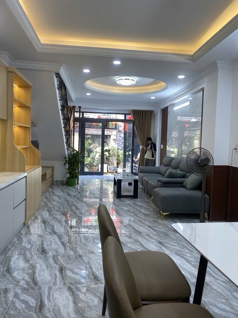 Nhà mới 1 căn ra mặt tiền đường số Tân Kiểng Q 7 Ngang 4 x10 có 5 tỷ - Ảnh chính