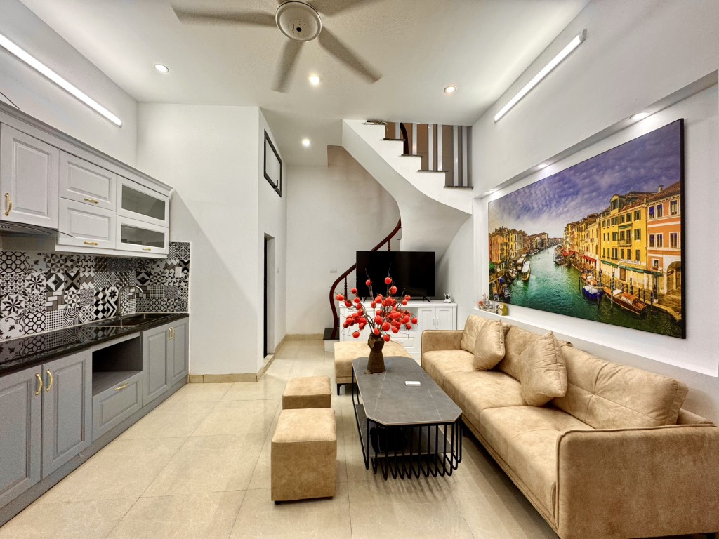 bán nhà Thổ Quan, nhà đẹp, nội thất cao cấp, vi trí đỉnh, đủ công năng chỉ 7,15 tỷ - Ảnh 4