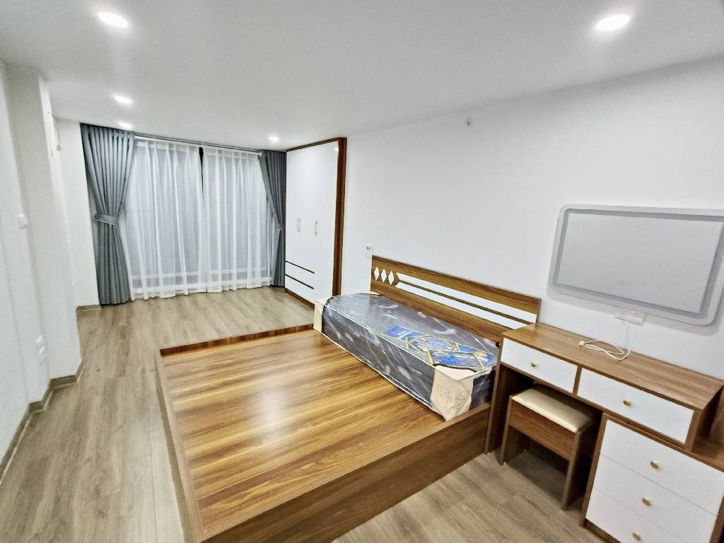 Bán nhà Trường Chinh 31m 6 tầng, sổ vuông, full nội thất, đẹp từng Cm - Ảnh 2