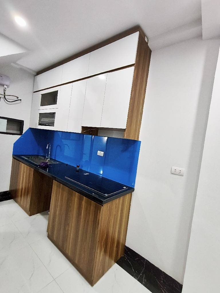 Bán nhà Trường Chinh 31m 6 tầng, sổ vuông, full nội thất, đẹp từng Cm - Ảnh 1
