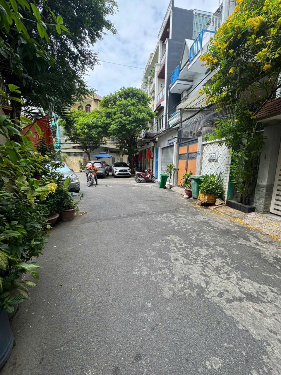 **Bán nhà hẻm 23 Đồng Xoài, phường 13 Tân Bình (9*16) 2 lầu; 15 tỷ - Ảnh 1