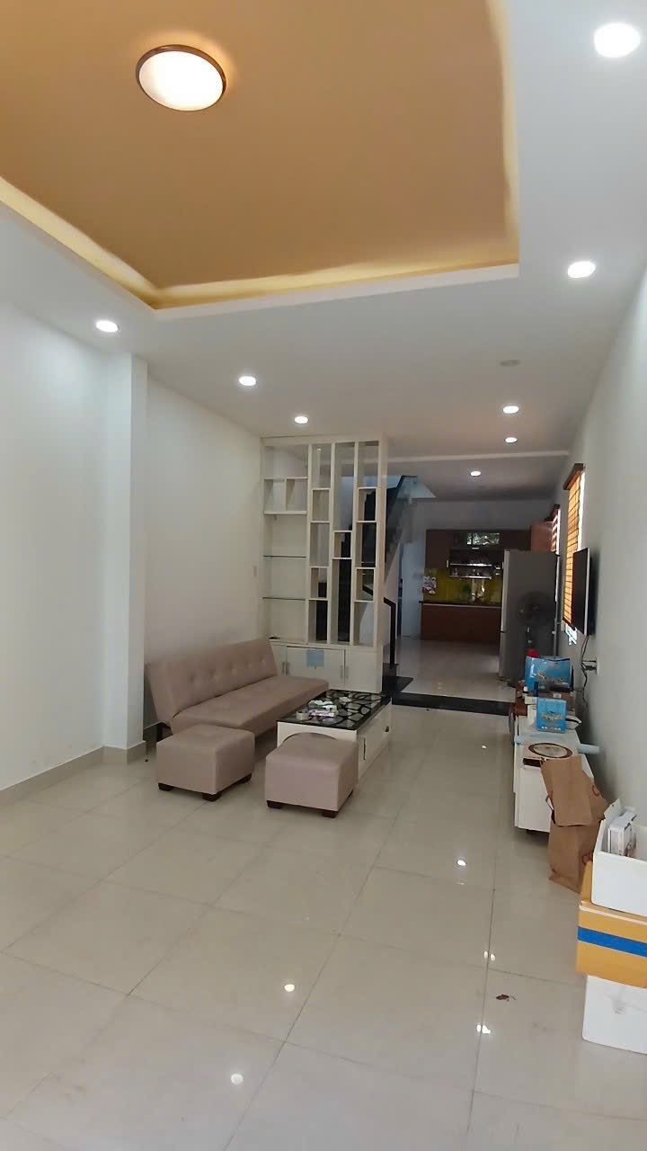 Bán nhà TTTP hẻm Trần nhật duật 49m2 giá rẻ chỉ 3ty2 - Ảnh chính