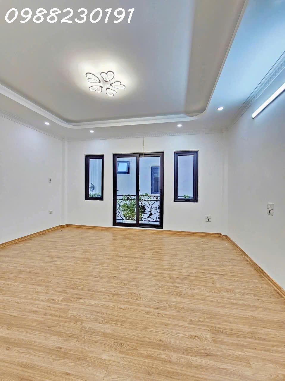 Bán nhà ngô gia tự 30m2 5 tầng xây mới gần ô tô tránh giá nhỉnh 5 tỷ - Ảnh 2