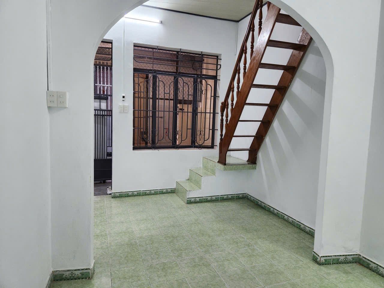 BÁN NHÀ TTTP 2 TẦNG HẺM ĐỒNG NAI PHƯỚC HẢI GIÁ 2ty345 - Ảnh 2