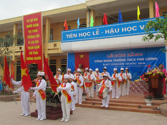 Trường THCS Phú Lương