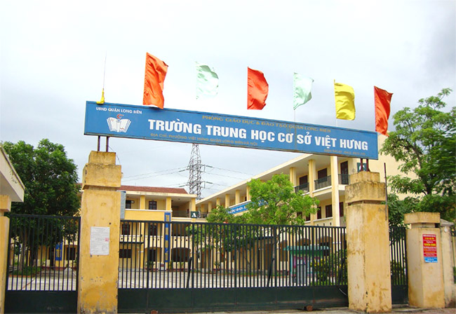 Trường THCS Việt Hưng