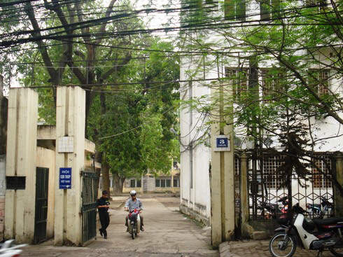 Trường THPT Hồ Tùng Mậu